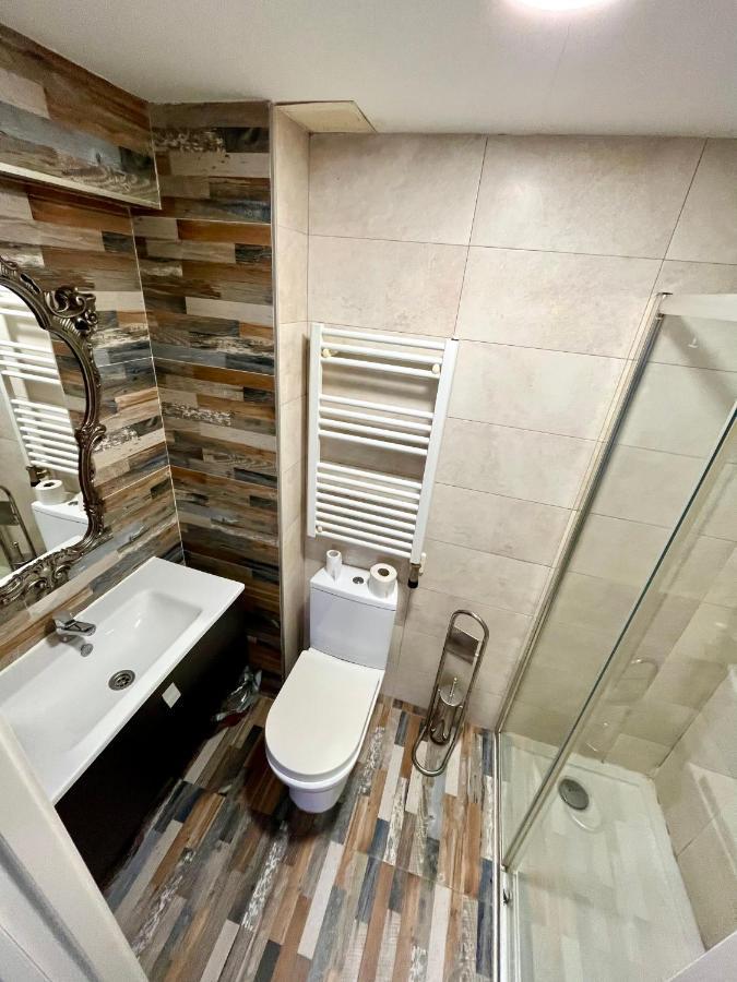 Atuaire Home Vivienda En Perfecta Ubicacion Al Lado De La Catedral De Burgos Ngoại thất bức ảnh